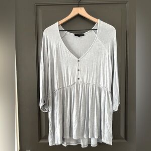 Jane + Delancey Blue Flowing 3/4 Sleeve Babydoll Lightweight Tunic Top Size M